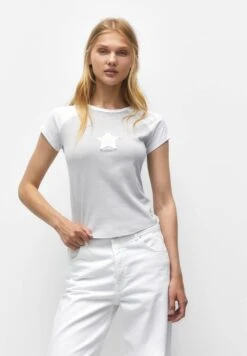 PULL & BEAR With Short Raglan Sleeve - T-Shirt Print - Light Grey