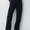 PULL & BEAR Mid-Waist - Straight Leg Jeans - Black