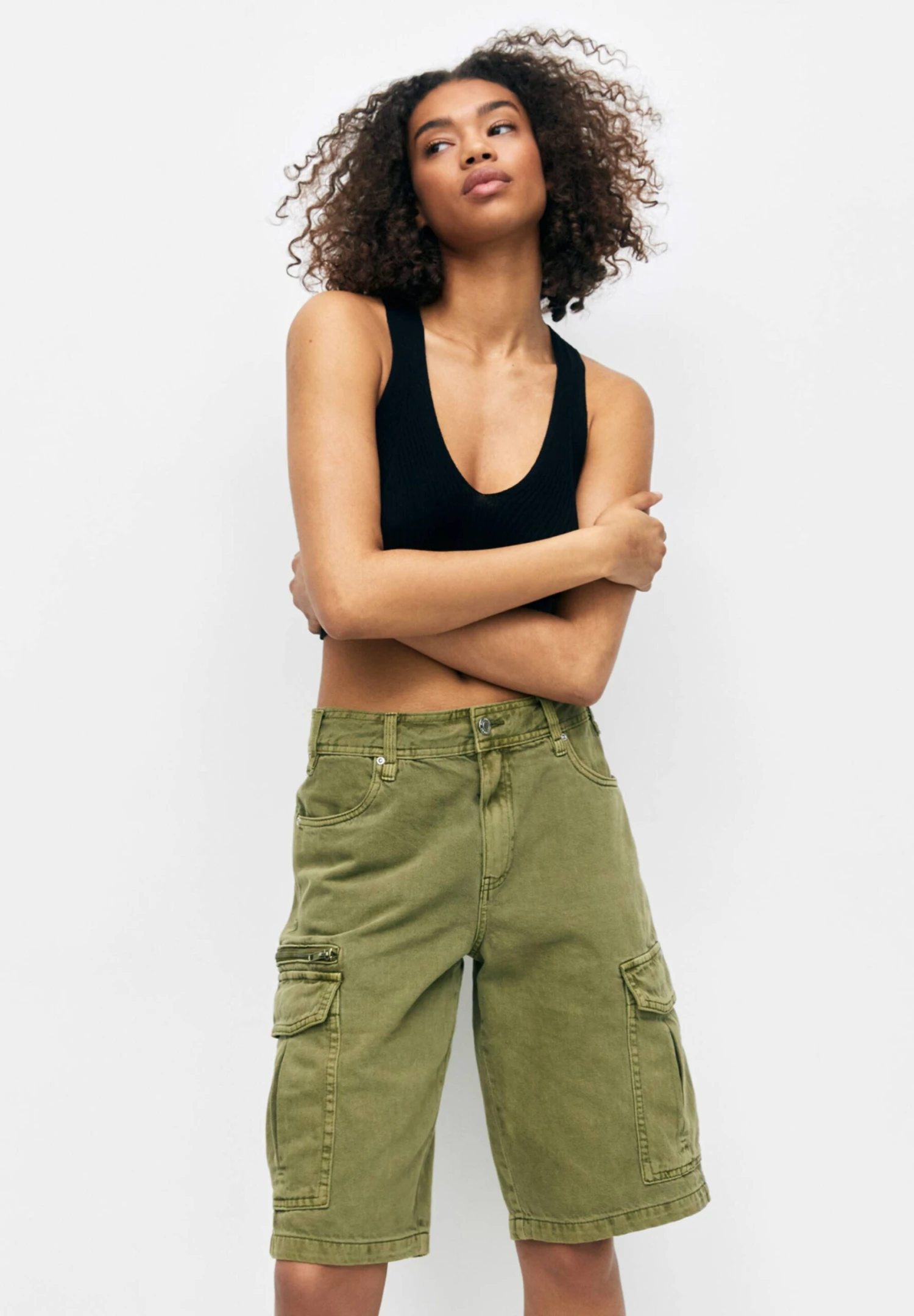 PULL & BEAR Twill Bermuda- Shorts - Khaki