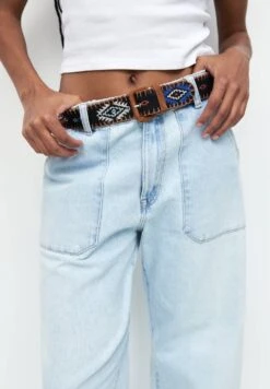 PULL & BEAR Embroidered - Riem - Black