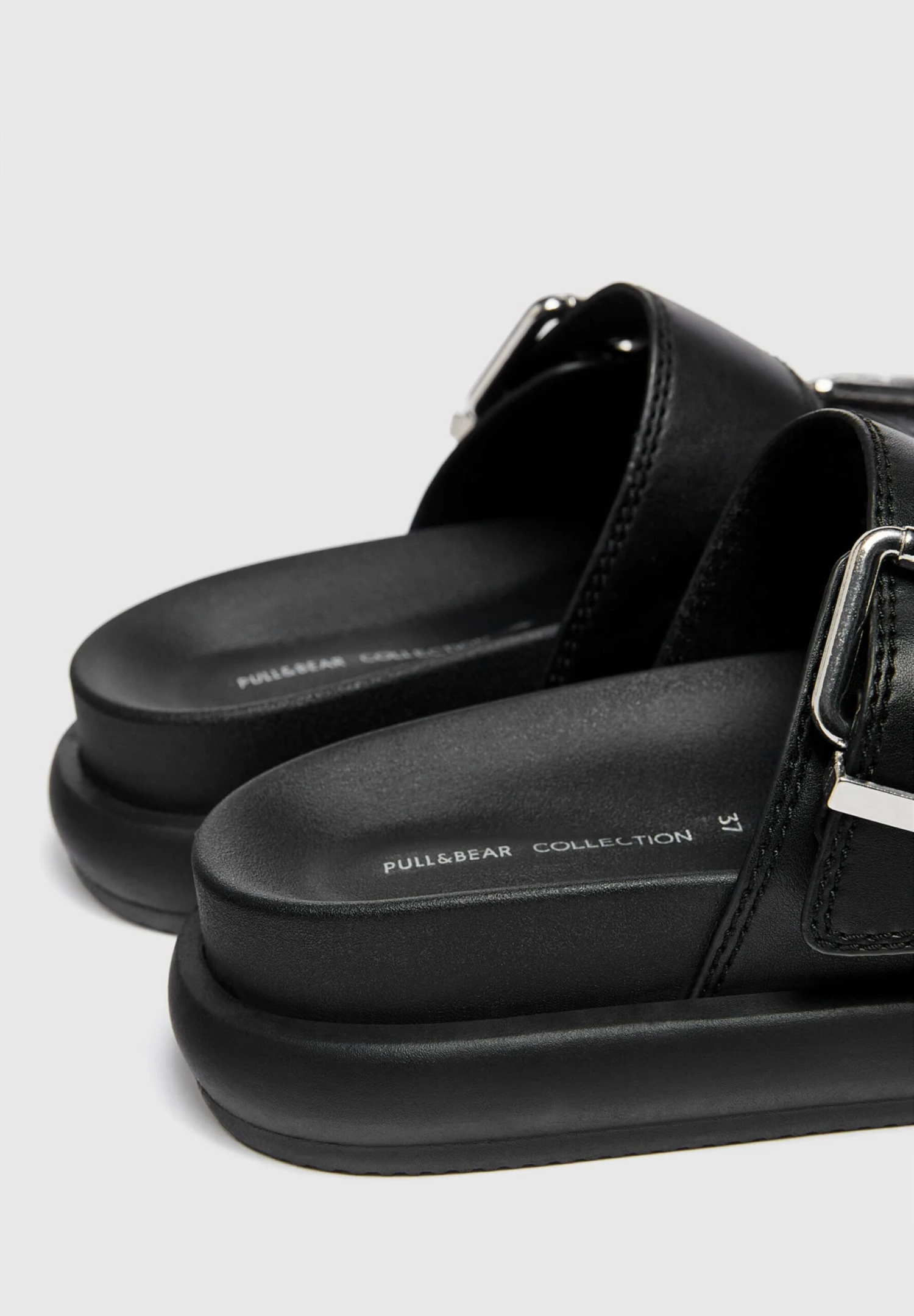 PULL & BEAR Muiltjes Met Hak - Black - Afbeelding 5