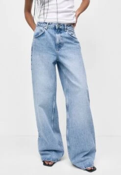 PULL & BEAR Flared Jeans - Light Blue