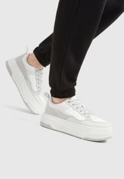 PULL & BEAR Platform - Sneakers Laag - Mottled Grey