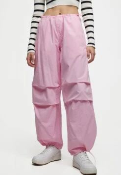 PULL & BEAR Loose-Fit Parachute- Broek - Pink