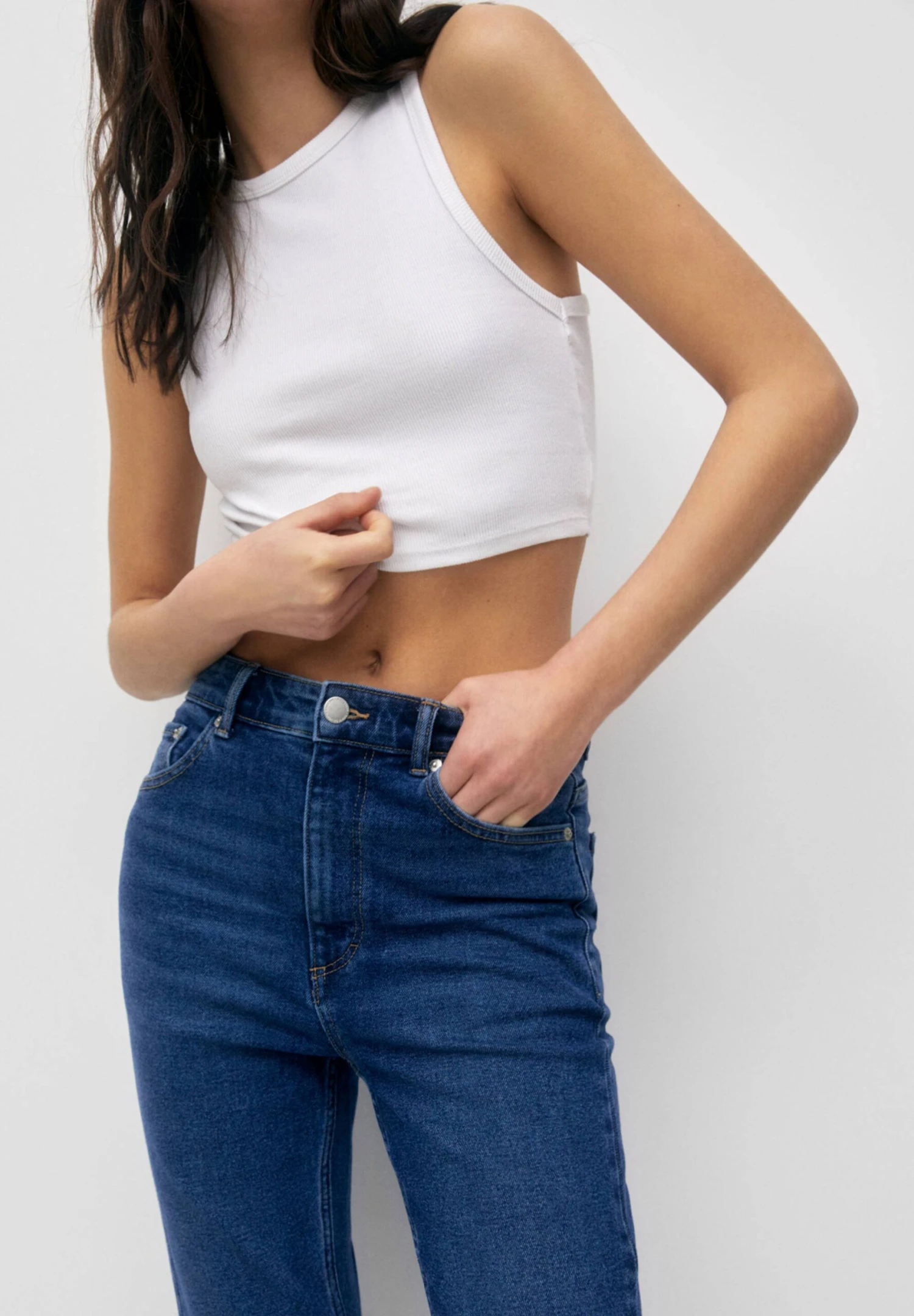 PULL & BEAR High Waist Mom - Slim Fit Jeans - Dark Blue - Afbeelding 4