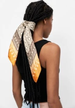 PULL & BEAR Floral Print - Sjaal - Brown