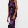 PULL & BEAR Gathered Tie-Dye With Asymmetric Hem - Maxi-Jurk - Purple