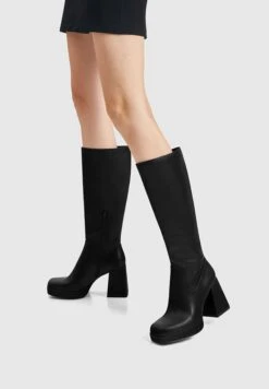 PULL & BEAR Laarzen Met Hoge Hak - Black