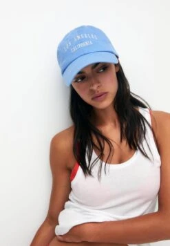 PULL & BEAR Embroidered Slogan - Pet - Blue