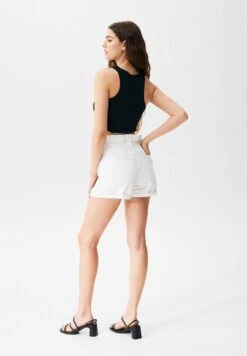 PULL & BEAR High Waist Paperbag- Jeansshort - White