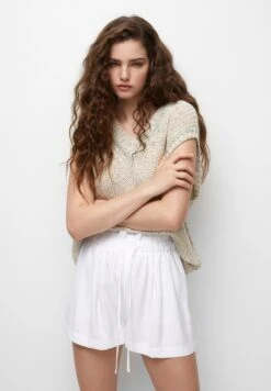 PULL & BEAR Basic Bermuda - Shorts - White