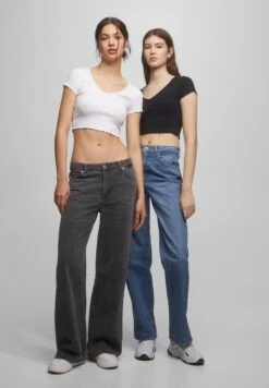 PULL & BEAR 2 Pack Of Basic Crop With Lettuce-Edge Trims - T-Shirt Basic - Black