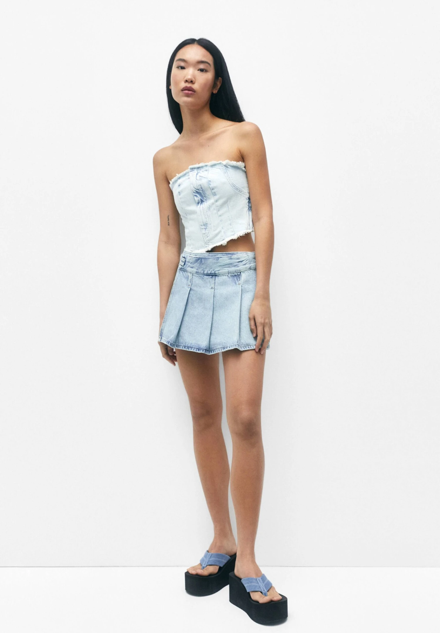 PULL & BEAR With Box Pleats- Wikkelrok - Stone Blue Denim - Afbeelding 2