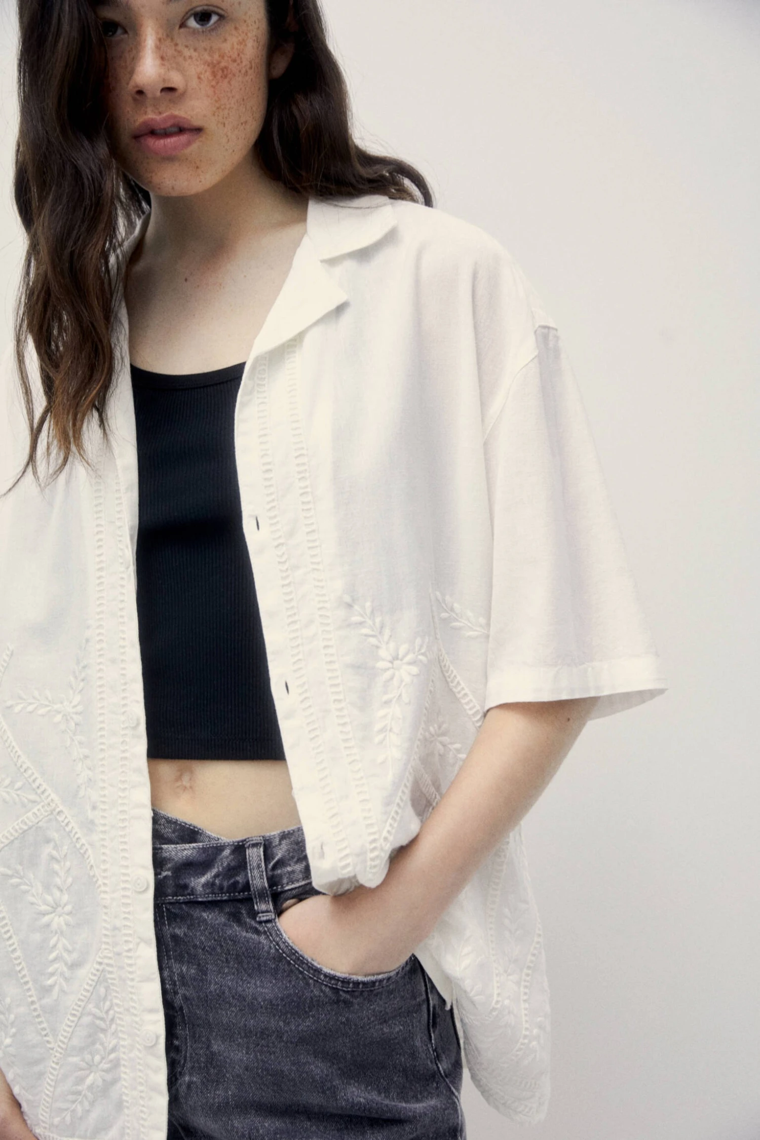 PULL & BEAR With Embroidered Detail - Overhemd - White - Afbeelding 9