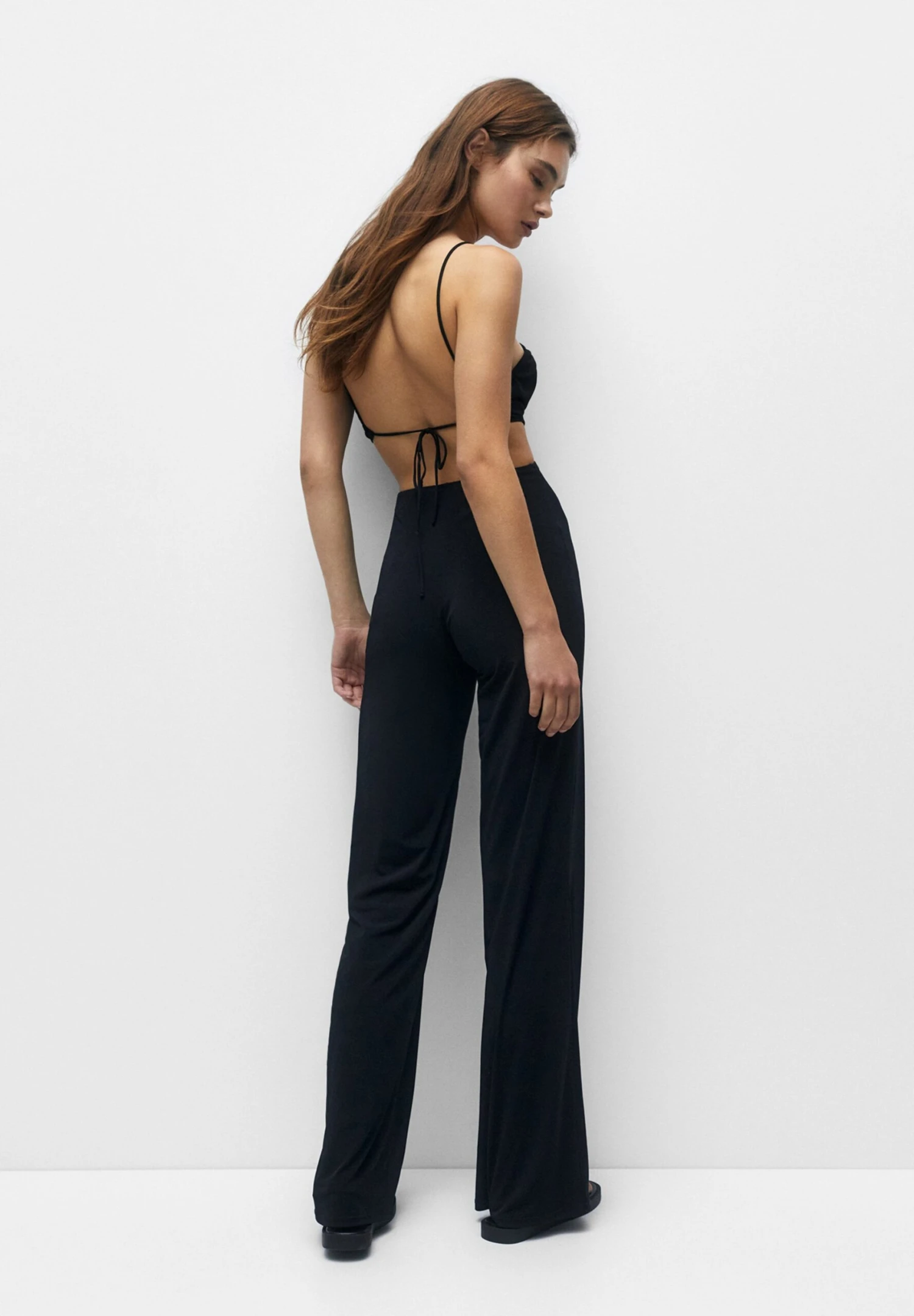 PULL & BEAR Cut-Out - Jumpsuit - Black - Afbeelding 2