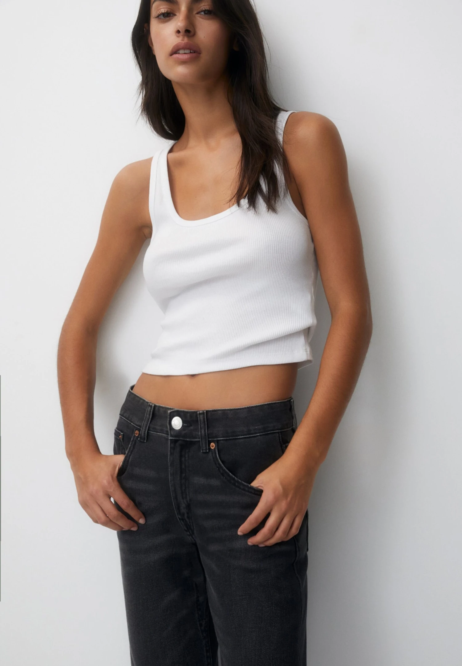 PULL & BEAR Mid Waist- Straight Leg Jeans - Black - Afbeelding 4