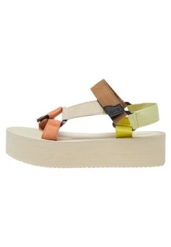 PULL & BEAR Sandalen Met Plateauzool - Multicoloured