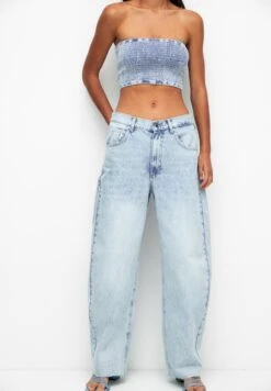 PULL & BEAR Balloon Fit- Relaxed Fit Jeans - Stone Blue Denim