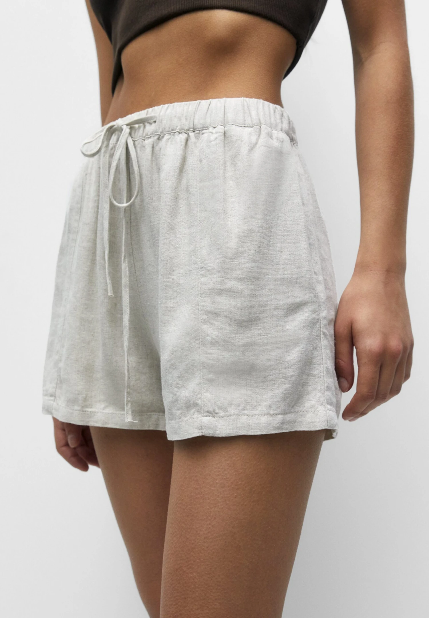 PULL & BEAR Flowing Rustic With Elasticated Waistband - Shorts - Sand - Afbeelding 4