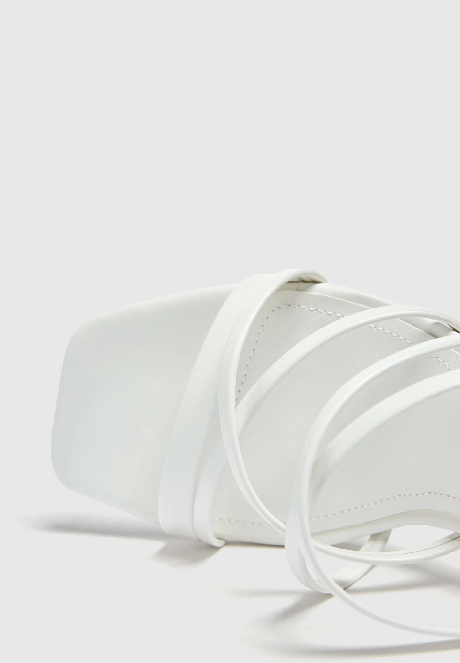 PULL & BEAR Strappy- Sandalen - White - Afbeelding 5