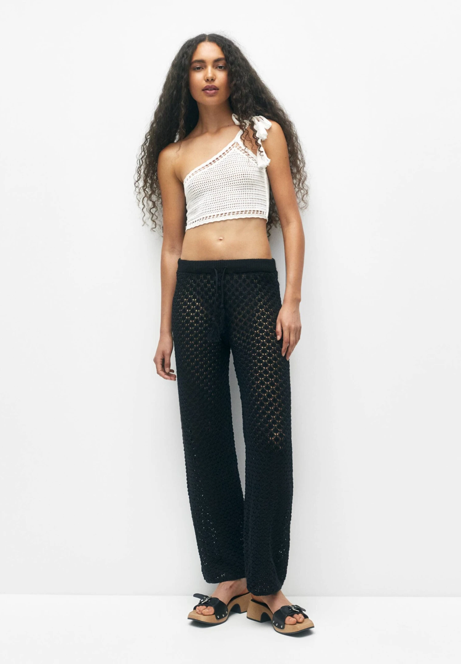 PULL & BEAR Open With Tassels - Broek - Black - Afbeelding 2