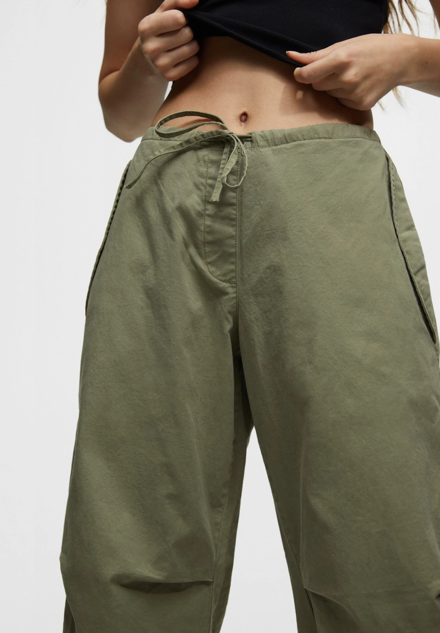PULL & BEAR Parachute - Broek - Khaki - Afbeelding 4
