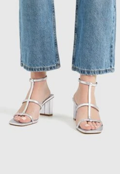 PULL & BEAR With Thin Straps - Sandalen - Silver Coloured