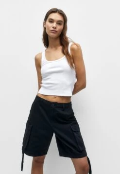 PULL & BEAR Bermuda- Shorts - Black