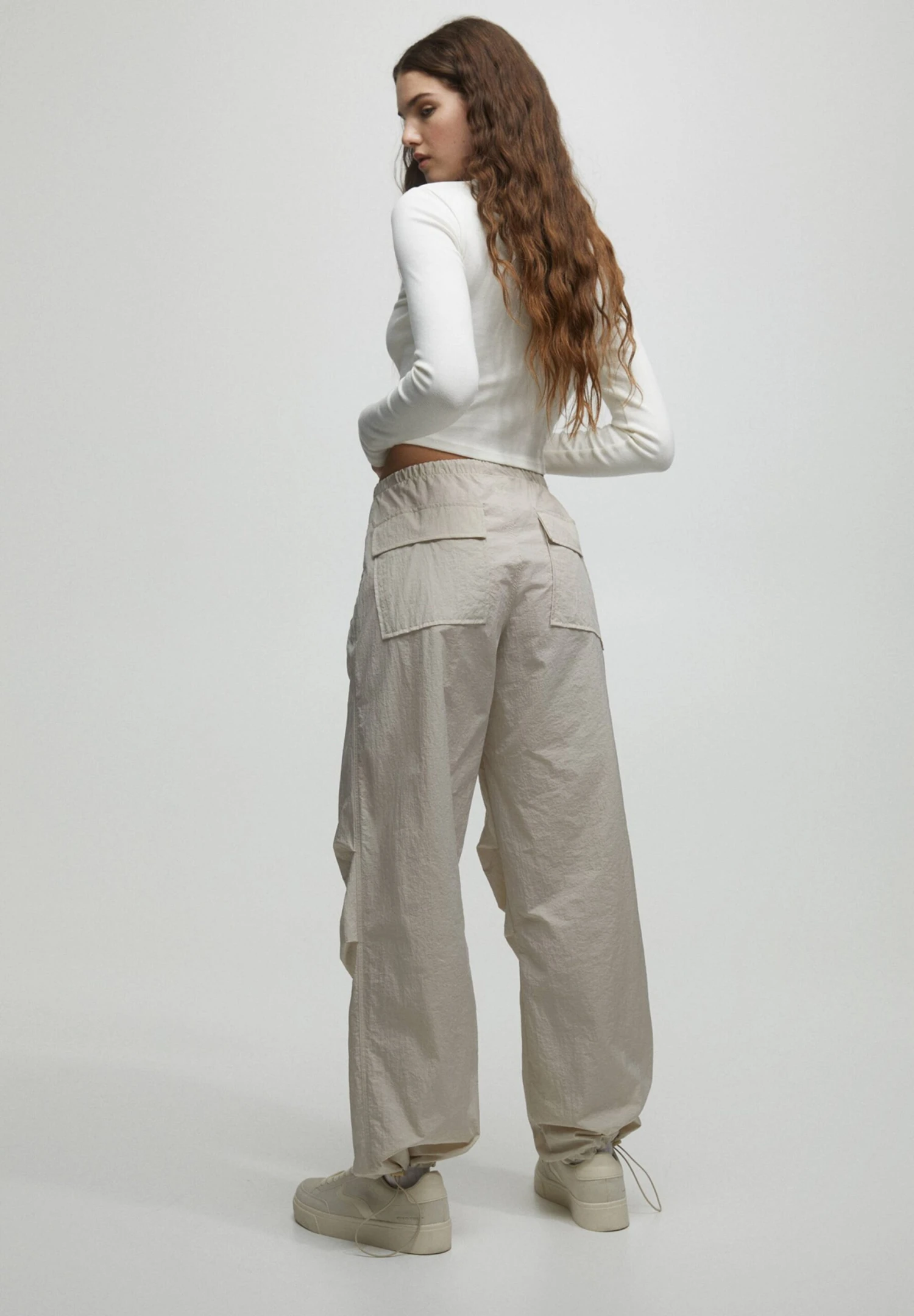 PULL & BEAR Parachute- Broek - Beige - Afbeelding 3