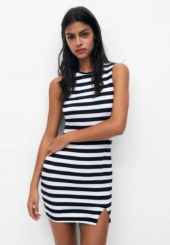 PULL & BEAR Basic Short With Vent - Jurk - White