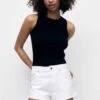 PULL & BEAR Mid-Waist - Jeansshort - White