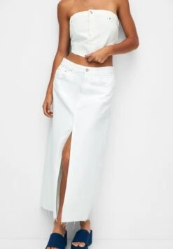 PULL & BEAR Long- Maxirok - White