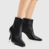 PULL & BEAR With Pointed Toe - Korte Laarzen - Black