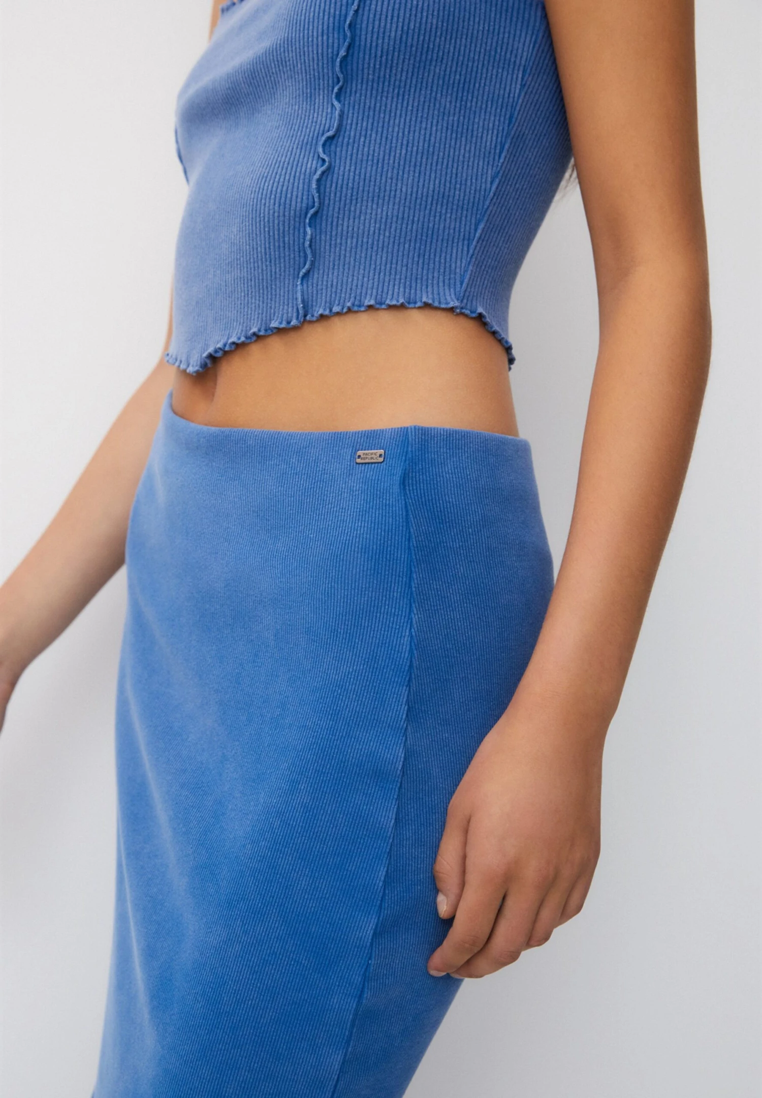 PULL & BEAR Faded Midi- Kokerrok - Blue - Afbeelding 4