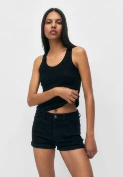 PULL & BEAR With Turn-Up Hems - Jeansshort - Black