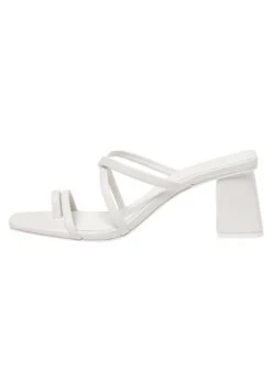 PULL & BEAR With Straps - Sandalen - White