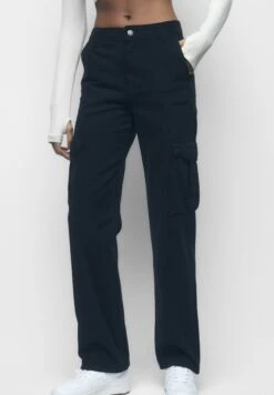 PULL & BEAR Cargobroek - Black