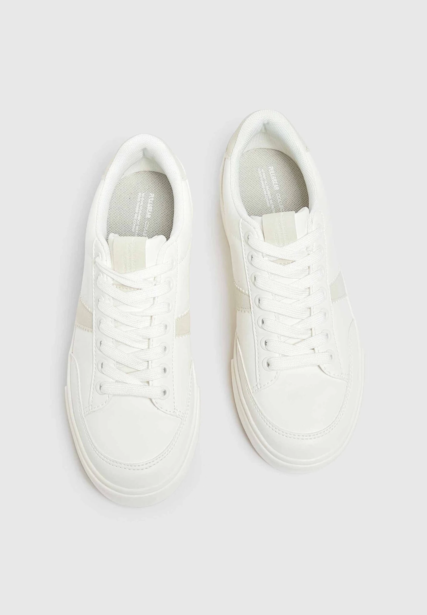 PULL & BEAR Minimalist With Side Stripe Detail - Sneakers Laag - Beige - Afbeelding 3