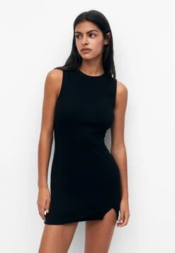 PULL & BEAR Basic Short With Vent - Jurk - Black